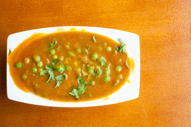 Plain Mutter Masala (Peas).